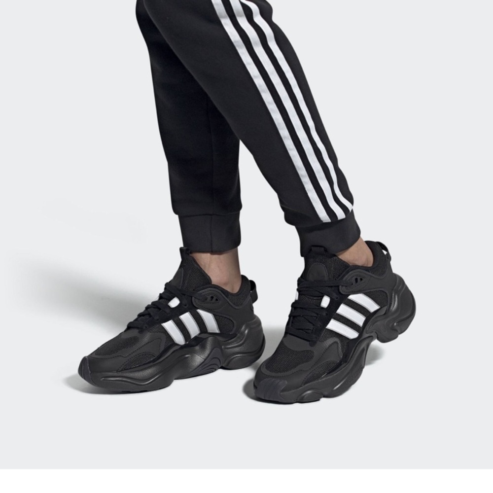 Adidas Magmur Runner